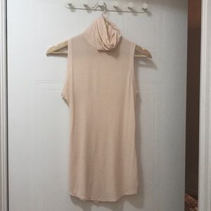Blush pink kit and ace turtleneck tee